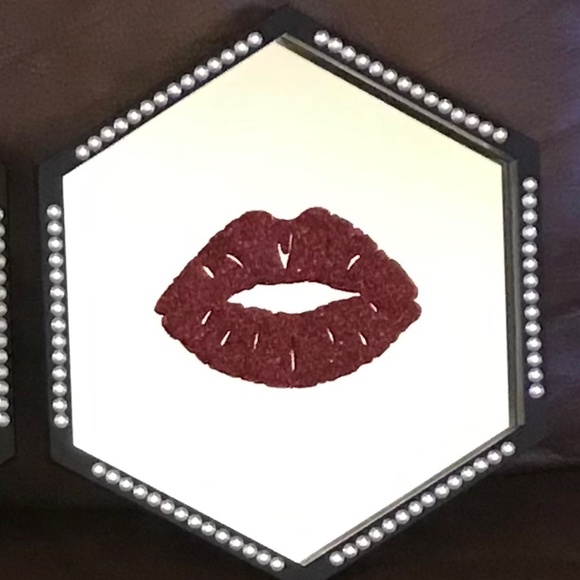 Set of three mirrors with glittered pop art accents - Picture 4 of 4